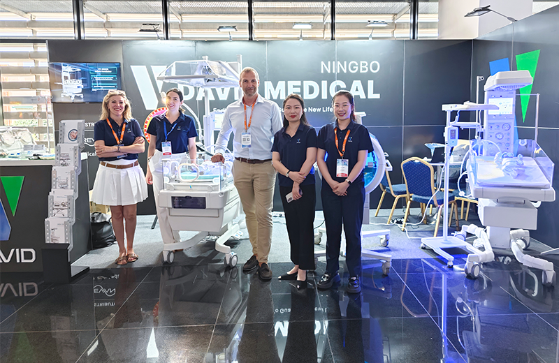 戴維醫(yī)療_戴維醫(yī)療亮相ESPNIC 2025：以創(chuàng)新科技賦能全球兒科重癥監(jiān)護